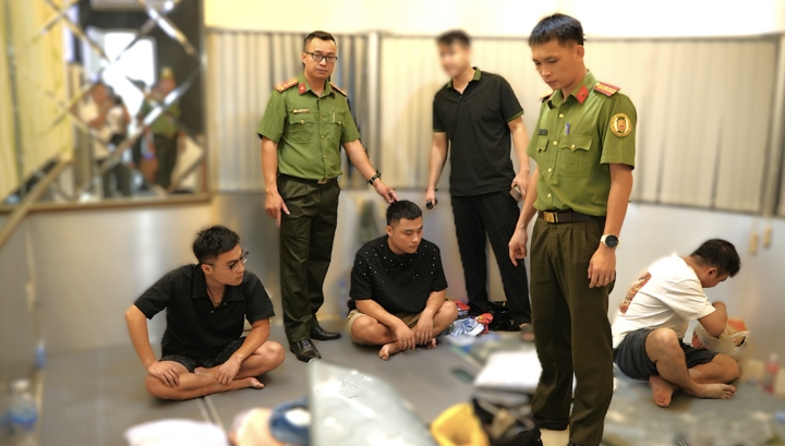 dong nai police crack ring organizing illegal stay for foreign nationals picture 1