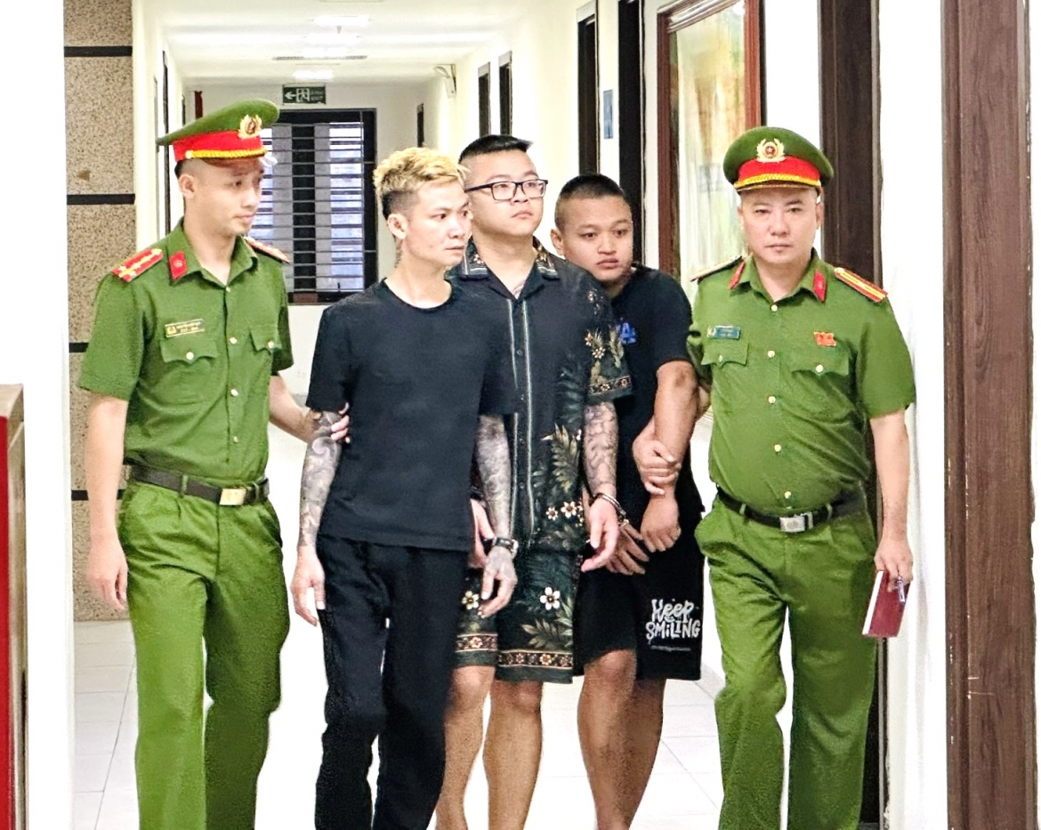 khoi to vu mua ban nguoi duoi 16 tuoi tai co so karaoke tai thanh hoa hinh anh 3