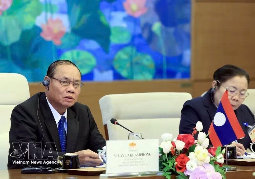 laos senior party official concludes official visit to vietnam picture 1