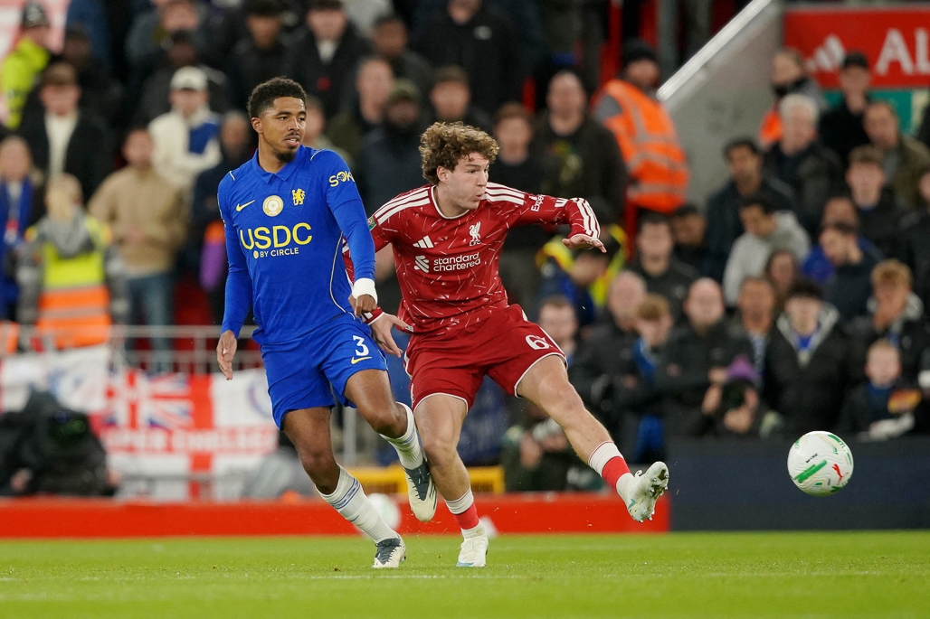 truc tiep liverpool 1-1 chelsea lien tiep hai ban thang tren cham phat den hinh anh 4
