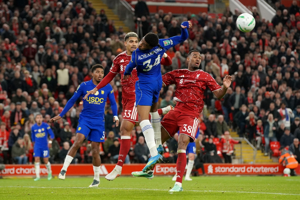 ket qua cup lien doan anh hom nay 29 10 liverpool danh bai chelsea day kich tinh hinh anh 36