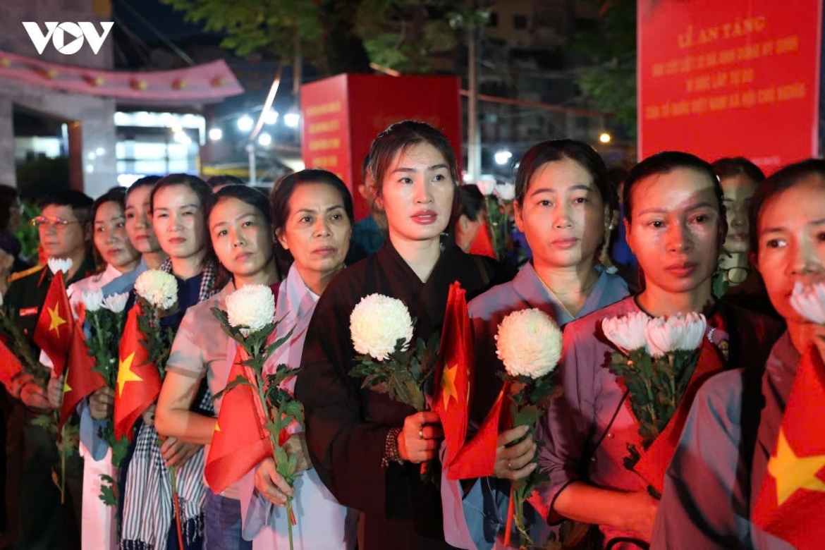 hcm city holds memorial service for 731 sets of fallen soldiers remains picture 3