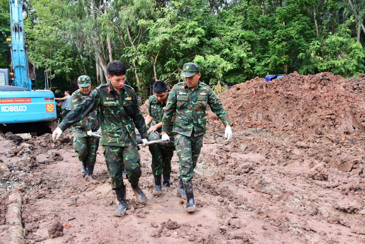Phát hiện thêm 5 bộ hài cốt, 2 di vật kèm theo tại Công viên Lê Thị Riêng