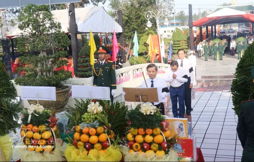 Can Tho: 120 sets of martyrs’ remains reburied