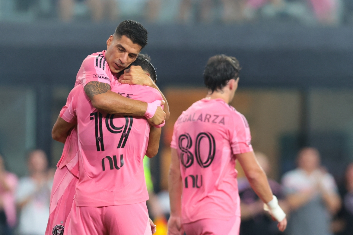 messi lap cu dup, inter miami thang dam dc united hinh anh 1