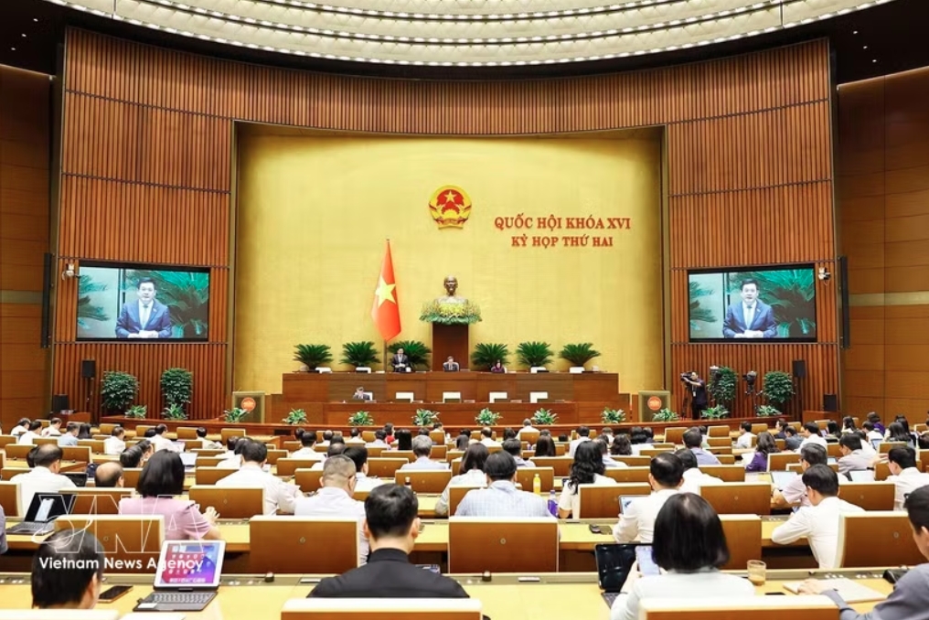Lawmakers propose scrapping employment service licences