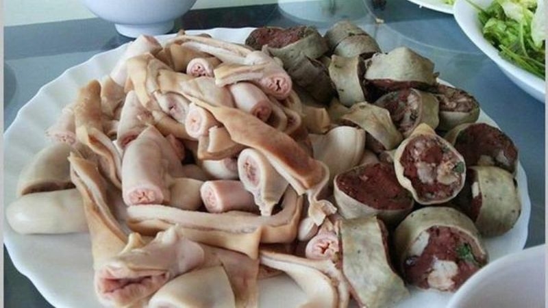 nhung thuc pham khong nen dung cung tra xanh, nhieu nguoi de bo qua hinh anh 1