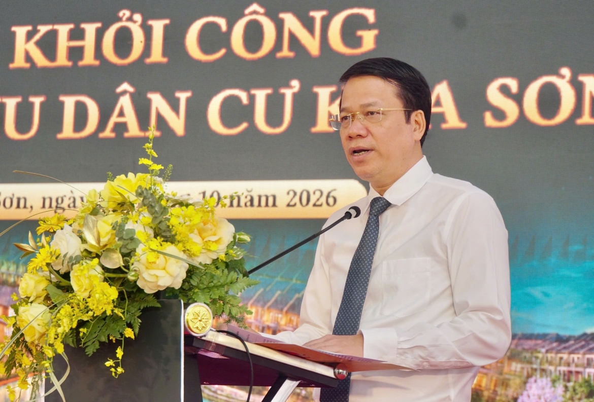 pho thu tuong thuong truc pham gia tuc du le khoi cong cang yen binh, thai nguyen hinh anh 6
