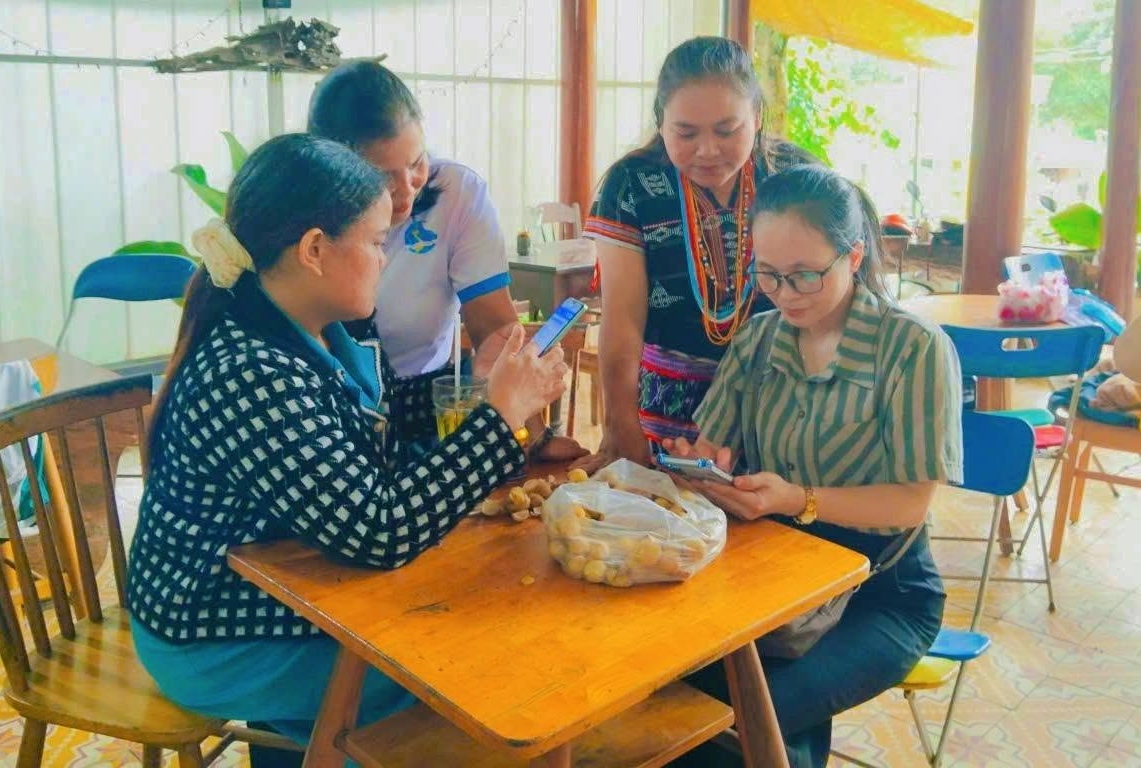 truyen thong da phuong tien day lui hu tuc, tao hon tai vung cao mien nui Da nang hinh anh 3