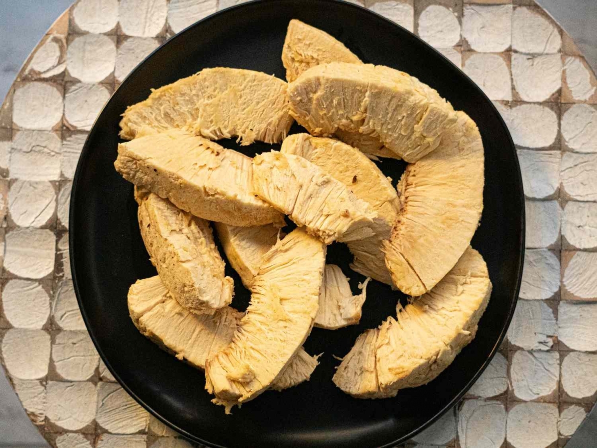 Loại quả ăn như “bánh mì”, là vị thuốc bổ dưỡng chẳng kém nhân sâm tổ yến