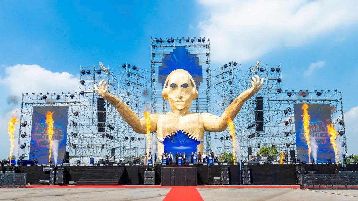 plase show hanoi 2026 showcases professional audio, stage technology picture 1