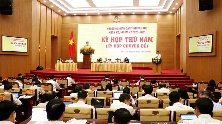 hDnd tinh phu tho bai nhiem pho chu tich ubnd tinh nguyen huy ngoc hinh anh 2