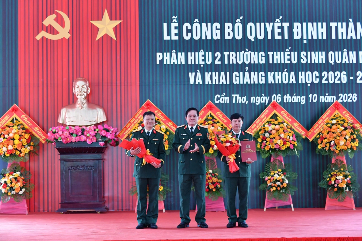 cong bo quyet dinh thanh lap phan hieu 2, truong thieu sinh quan mien nam hinh anh 2
