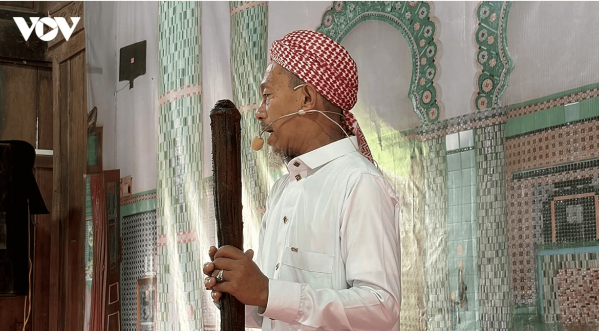 an giang s cham islam culture recreated in hanoi picture 5