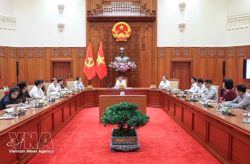 pm pushes clear timelines for apec year 2027 preparations picture 1