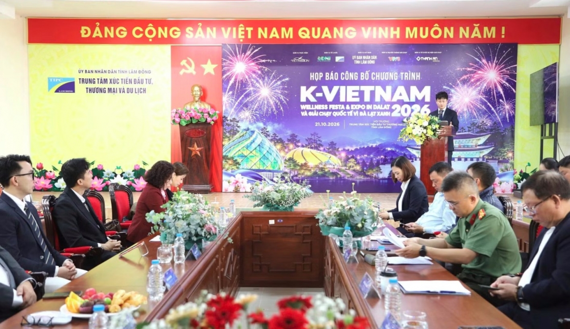 lam dong gears up for vietnam-rok trade and cultural event picture 1