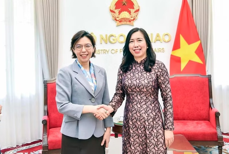 vietnam, rok enhance coordination, experience-sharing in apec year organisation picture 1