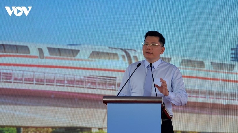 vinspeed steps up construction on key sections of ben thanh can gio railway picture 2