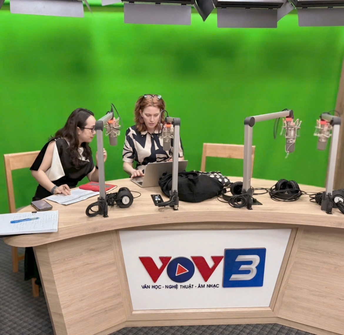 vov sonata - fm89 ban giao huong moi tren lan song phat thanh hinh anh 2