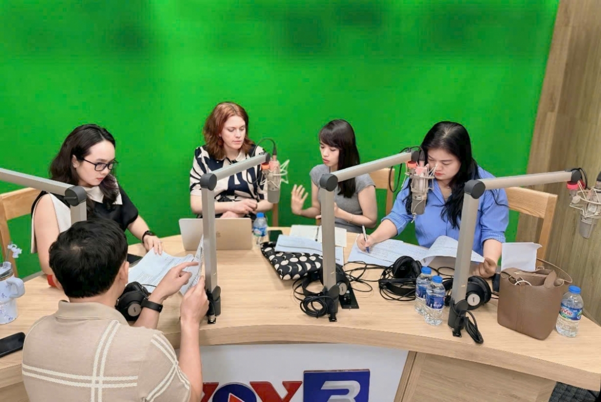 vov sonata - fm89 ban giao huong moi tren lan song phat thanh hinh anh 3