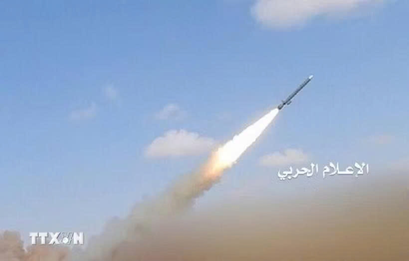 Houthi tấn công đẫm máu vào Saudi Arabia, 39 người chết và bị thương