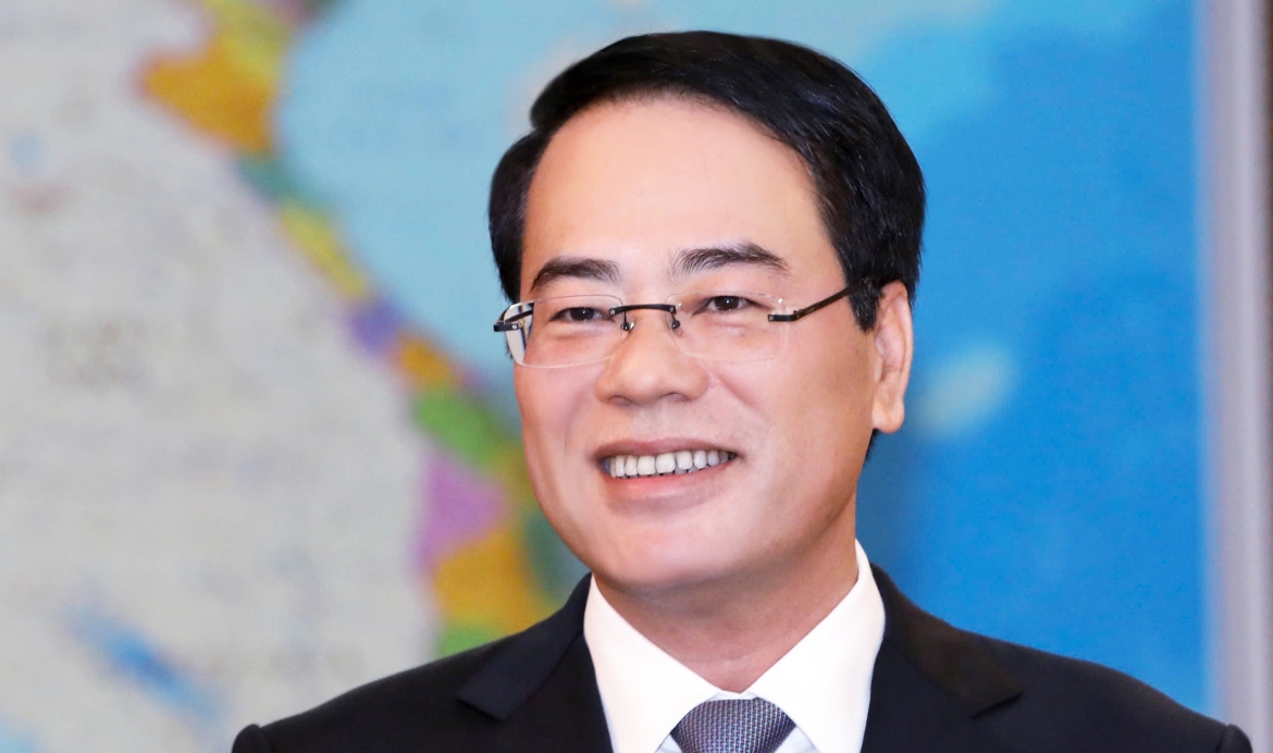 Kết luận 75: Đặt môi trường vào vị trí trung tâm của mô hình phát triển đất nước