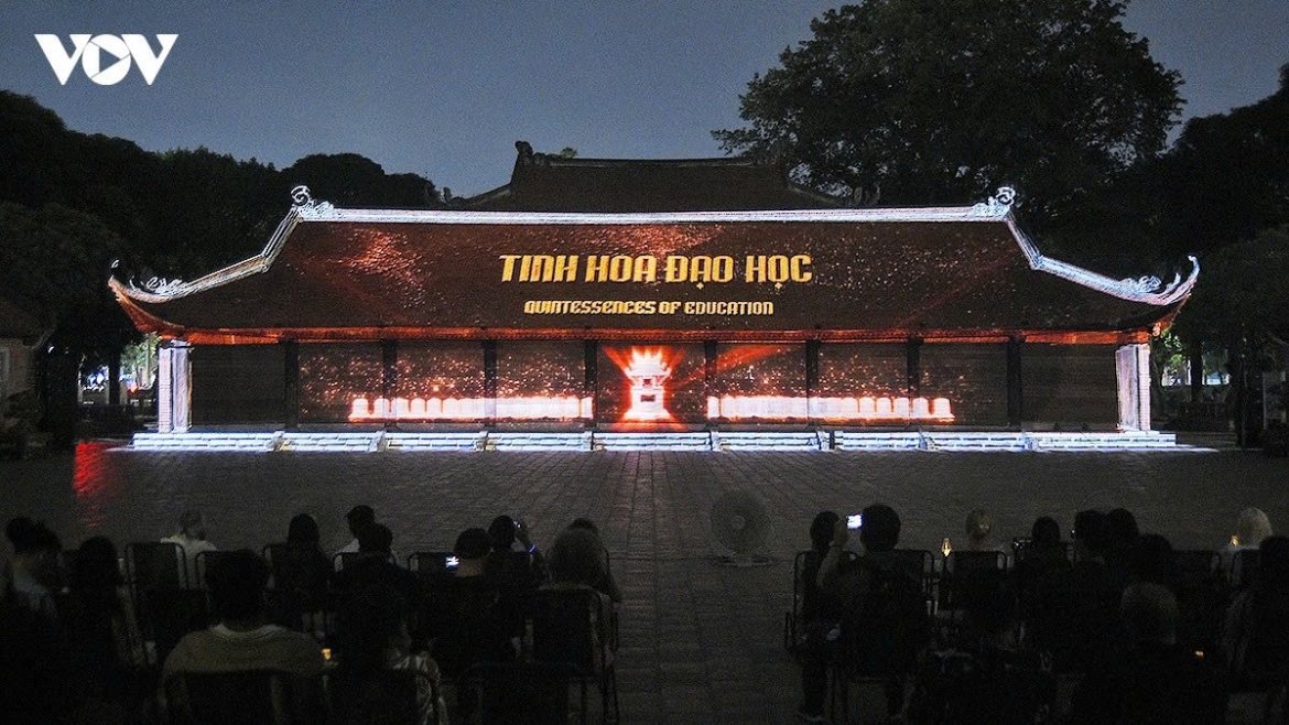hanoi expands night-time tourism with temple of literature tour picture 20