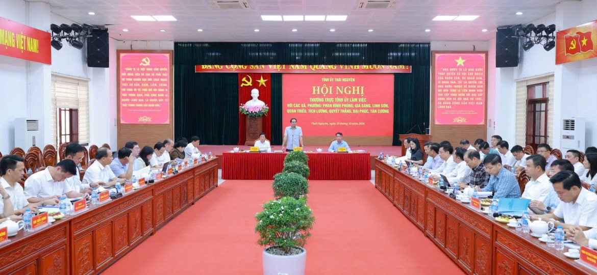 thai nguyen thao go diem nghen, tao dong luc tang truong tu khu vuc trung tam hinh anh 1