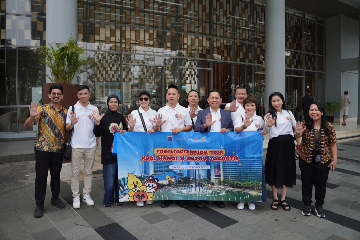 trai nghiem tham quan jakarta, thuc day gan ket nhan dan viet nam - indonesia hinh anh 1