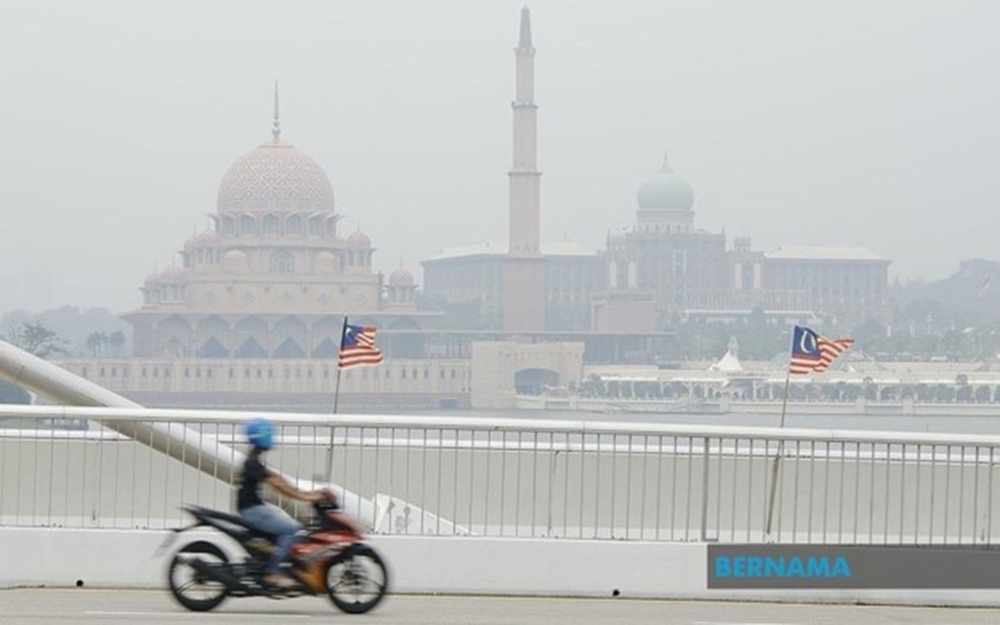 Singapore, Malaysia đồng loạt nâng mức ứng phó ô nhiễm khói mù