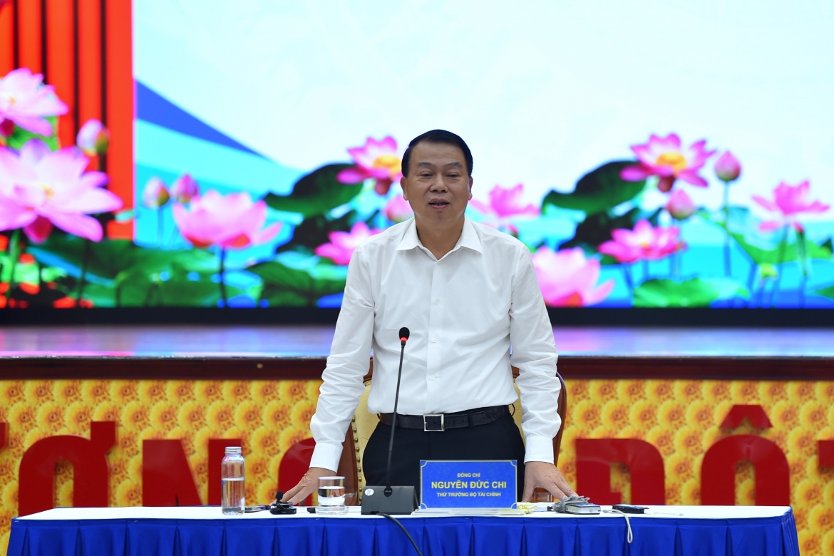 toan bo co phieu hnx sap ve hose, nghien cuu giao dich xuyen trua, noi bien do hinh anh 2