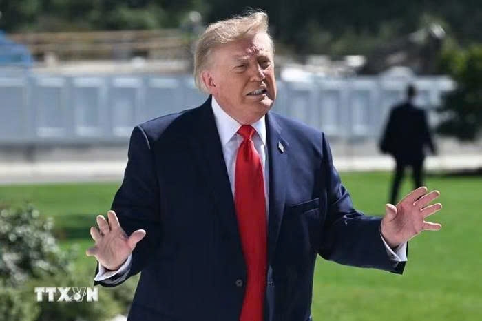 Ong trump cao buoc iran day gia dau tang truoc bau cu giua ky my hinh anh 1