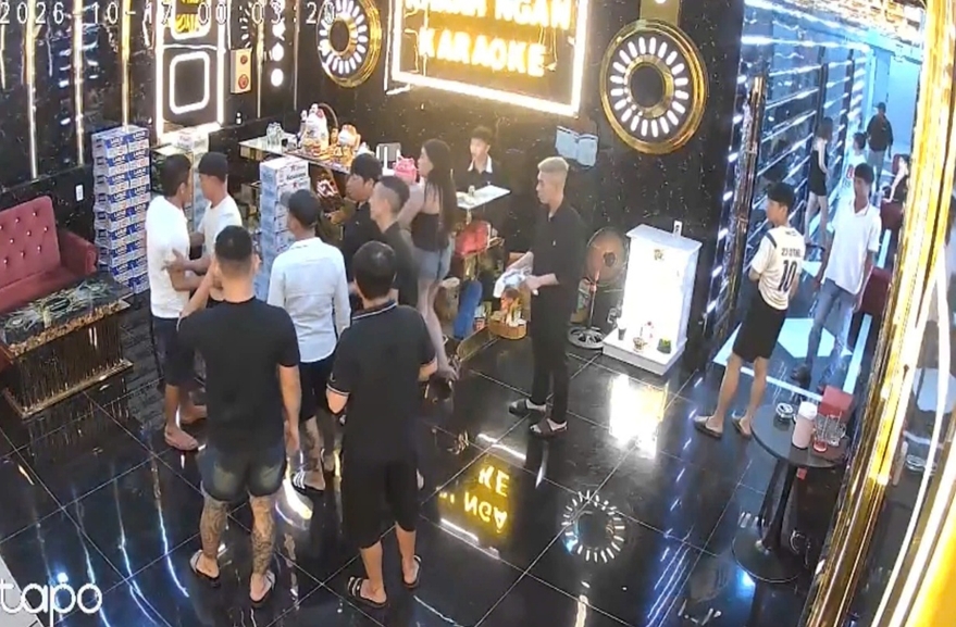 Ẩu đả trong quán karaoke, một người tử vong