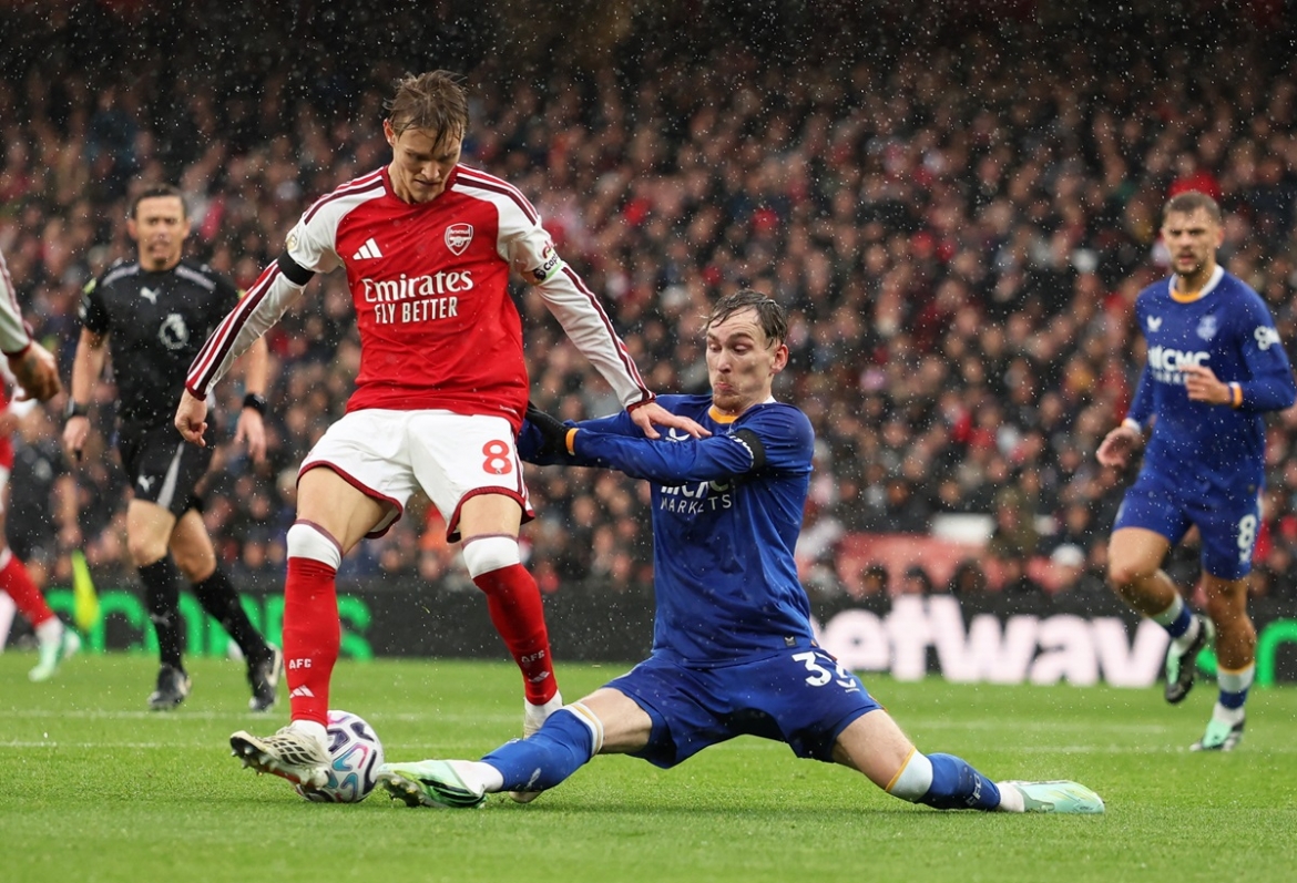 ket qua bong da hom nay 24 10 arsenal thang de everton o ngoai hang anh hinh anh 13