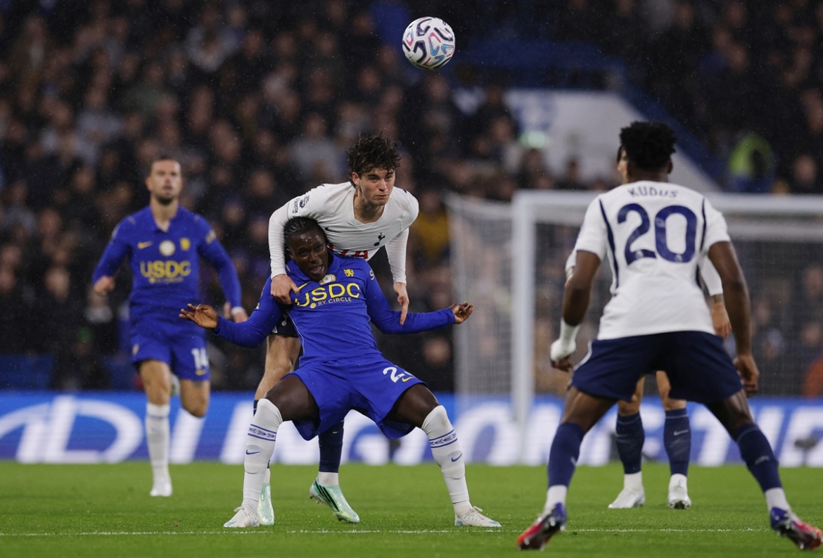 ket qua ngoai hang anh hom nay 25 10 tottenham thang chelsea ngay tren san khach hinh anh 18