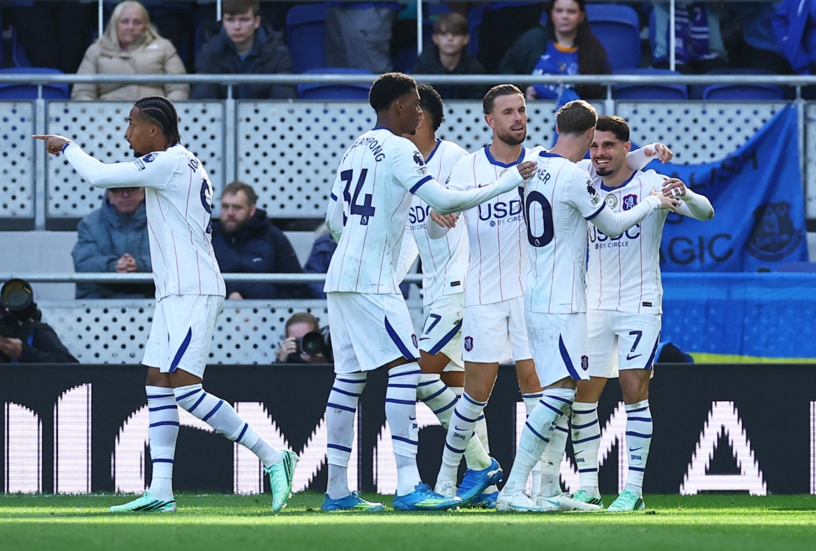 ket qua vong 7 ngoai hang anh toi 17-10 neto giup chelsea giai ma everton hinh anh 7