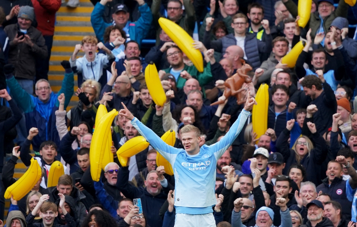 ket qua ngoai hang anh 17 10 haaland ghi cu dup, man city noi dai mach thang hinh anh 12