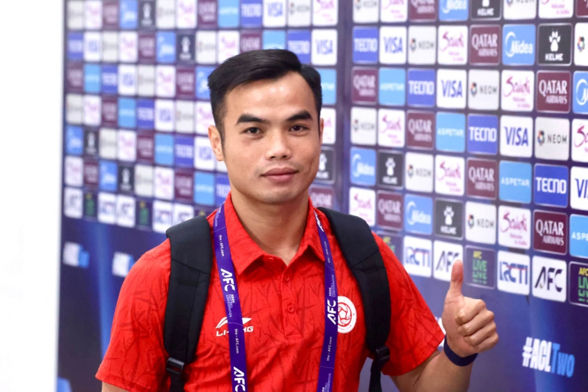 truc tiep persib bandung 1-0 the cong viettel hai the do lien tiep hinh anh 20