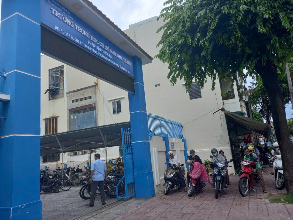 mot so dia phuong o khanh hoa de xuat tach cac truong co quy mo qua lon sau sap nhap hinh anh 2
