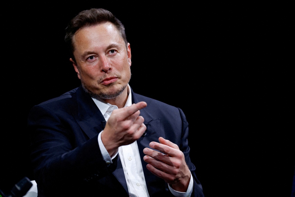 ty phu elon musk de xuat sap nhap spacex va tesla hinh anh 1