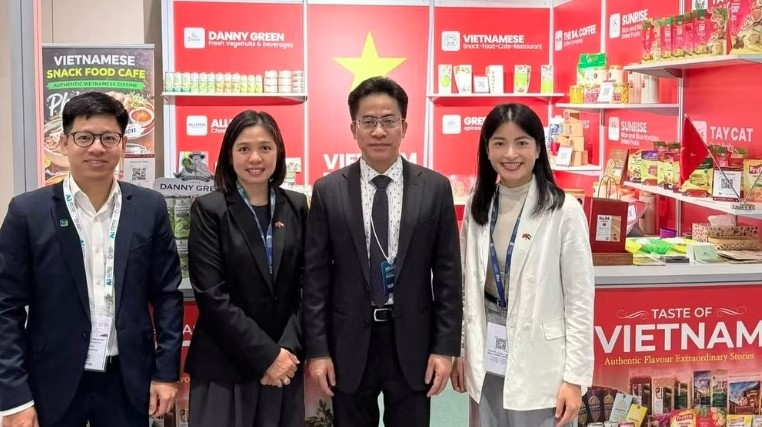 vietnam showcases food products at global food week in uae picture 1
