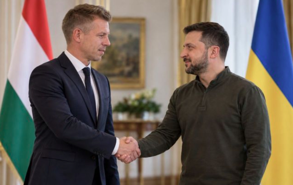 tong thong zelensky se tham hungary, tim kiem su ung ho de ukraine gia nhap eu hinh anh 1