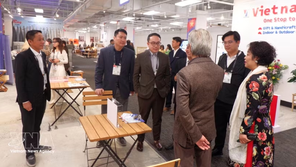Vietnam pavilion makes strong impression at US International Furniture Fair