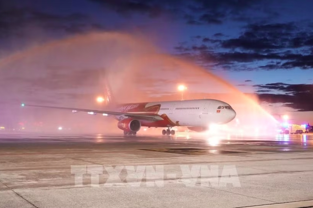 vietnam s airlines expand international networks picture 1