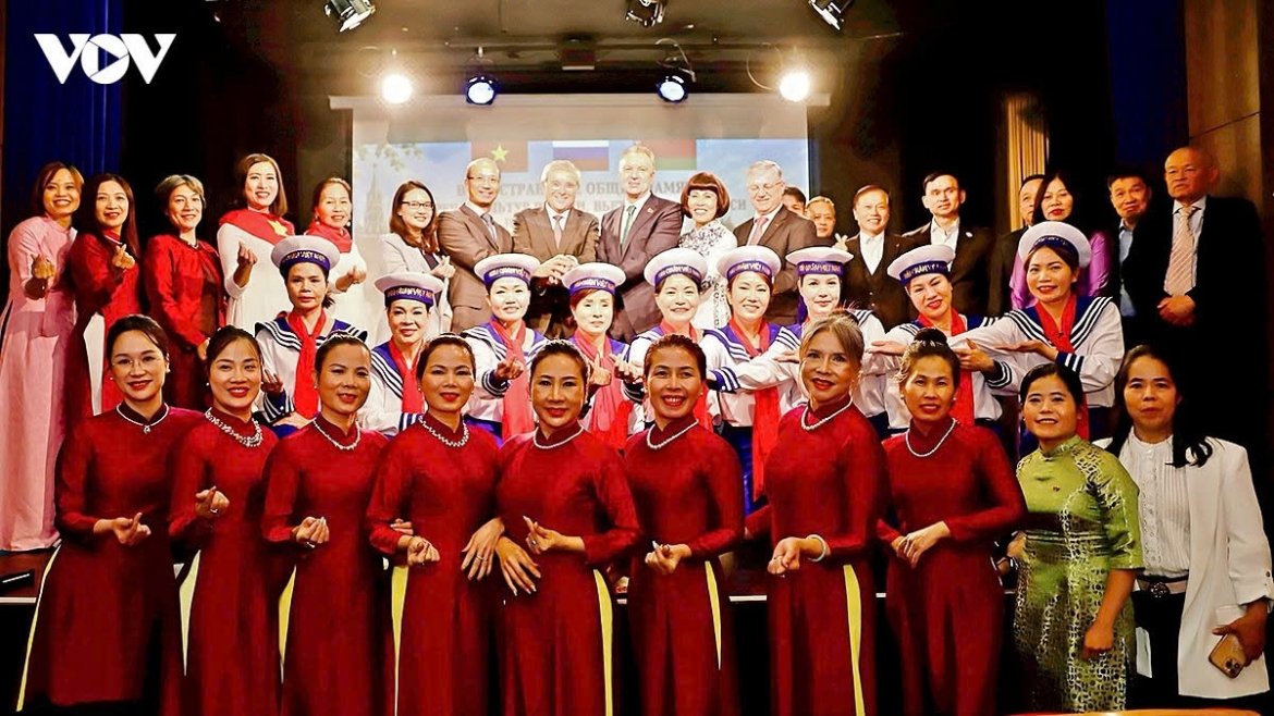 cultural event celebrates time-honoured friendship among vietnam, russia, and belarus picture 2