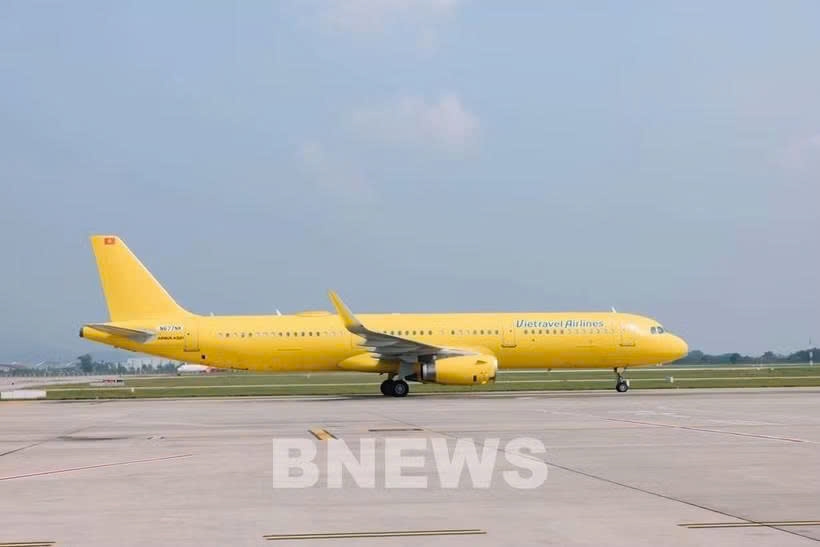vietravel airlines receives new aircraft, expands int l network ahead of year-end peak picture 1