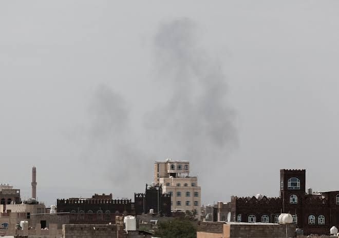 houthi tan cong saudi arabia gay thuong vong, giao tranh o yemen leo thang hinh anh 1