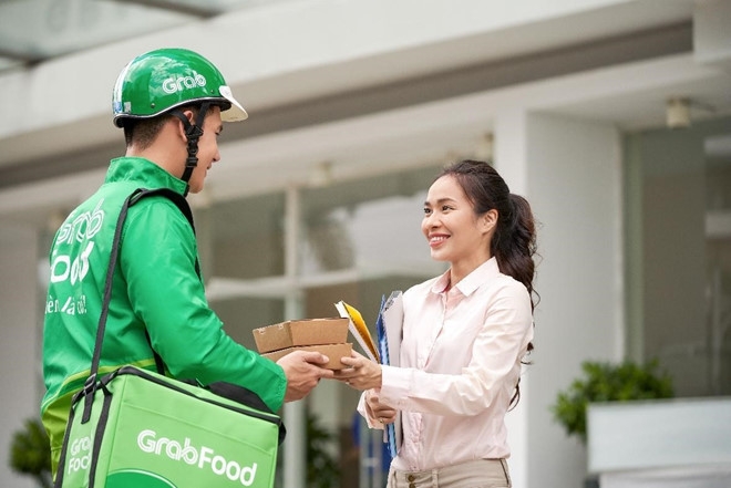 Vietjet Air, Grab, Swift247 to launch express delivery service