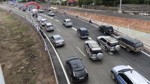 Vietnam targets additional 2,500km of highway by 2020