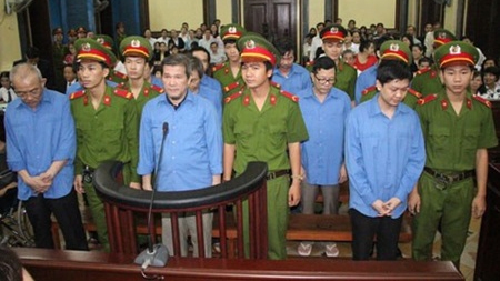 HCM City jails 11 in bank fraud case